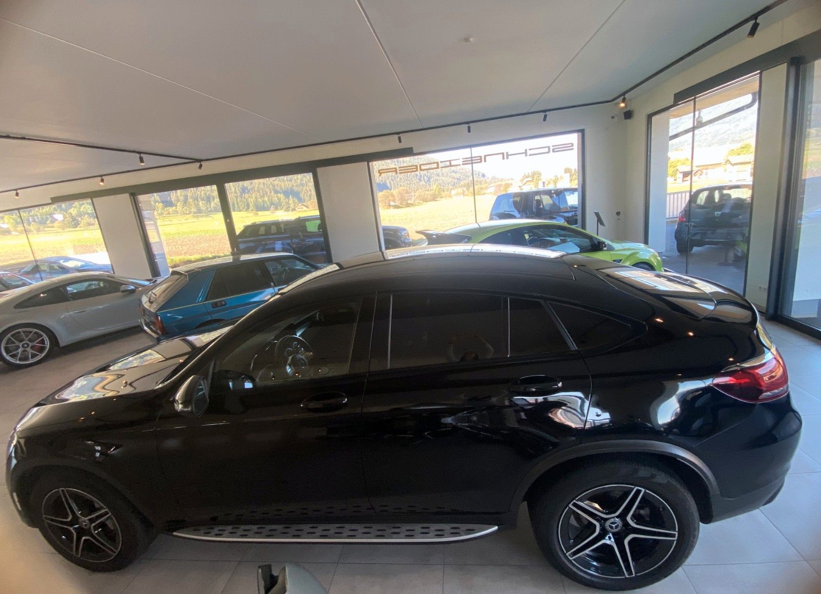 Mercedes-Benz GLC 300 GLC Coupe GLC 300 d 4Matic AMG* NIGHT imagem 2