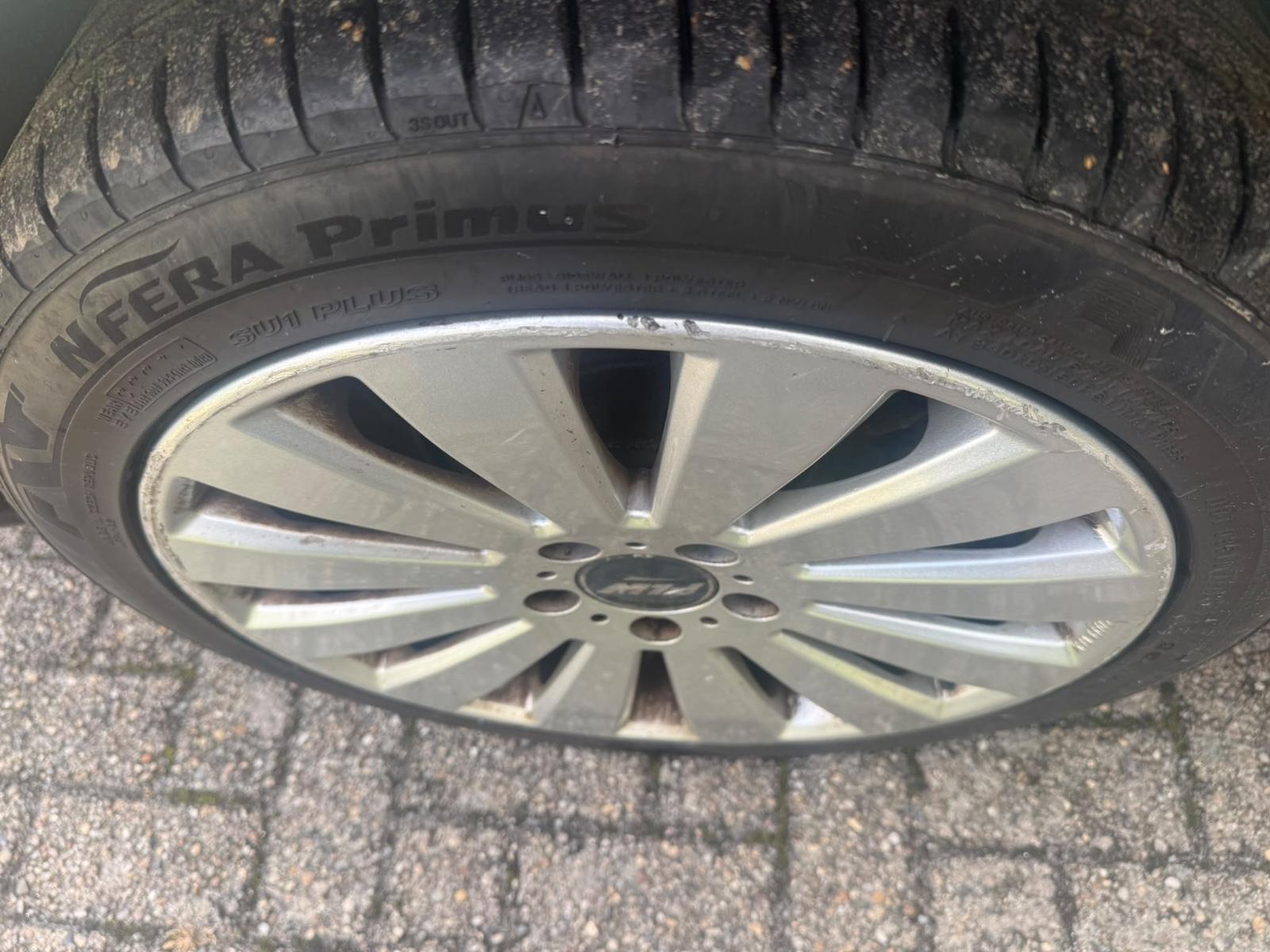 Skoda Octavia 2013 — фото 13