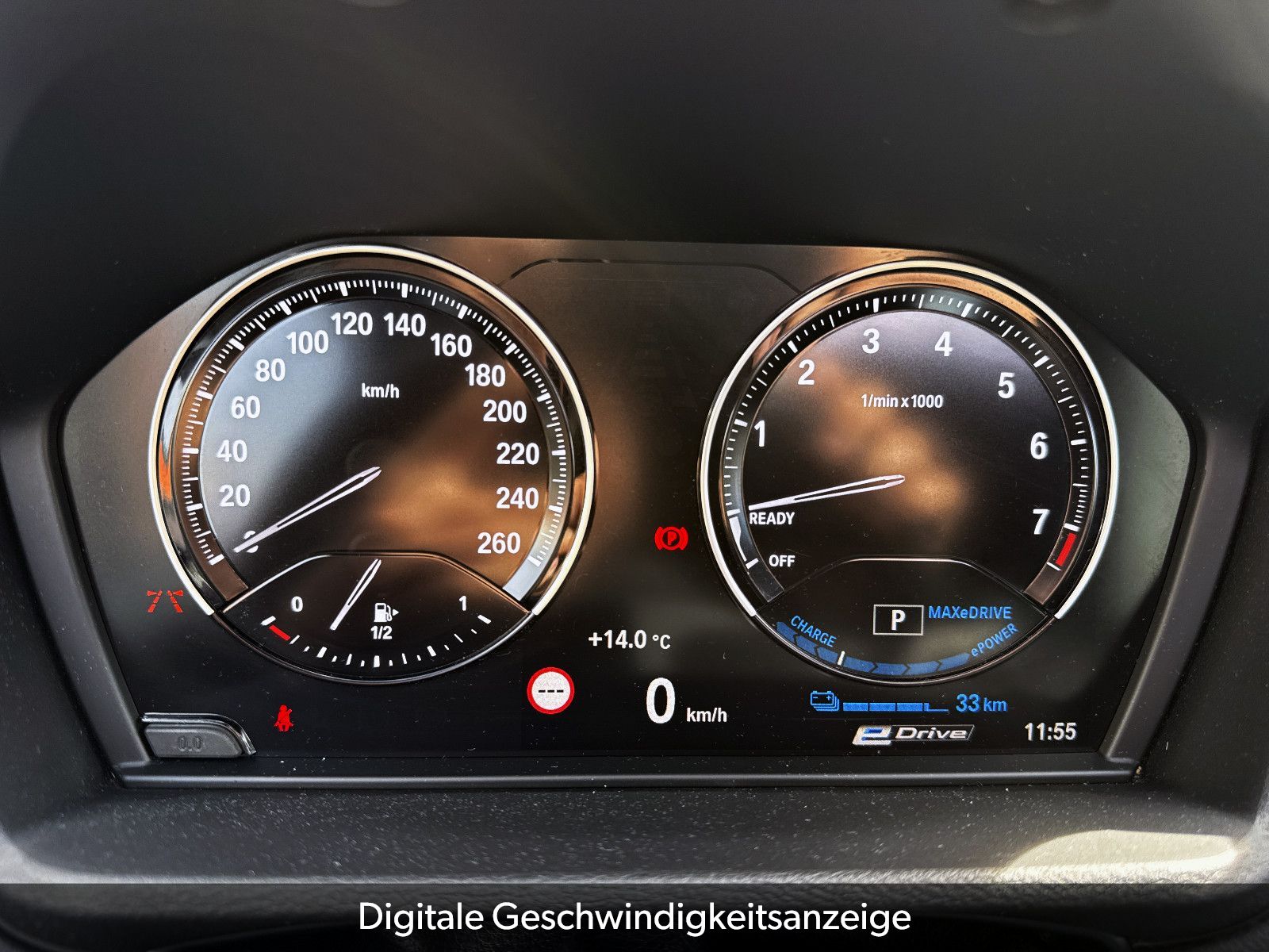 Fahrzeugabbildung BMW X1 xDrive25e Advantage ACC KAM AHK PANO HUD H&K