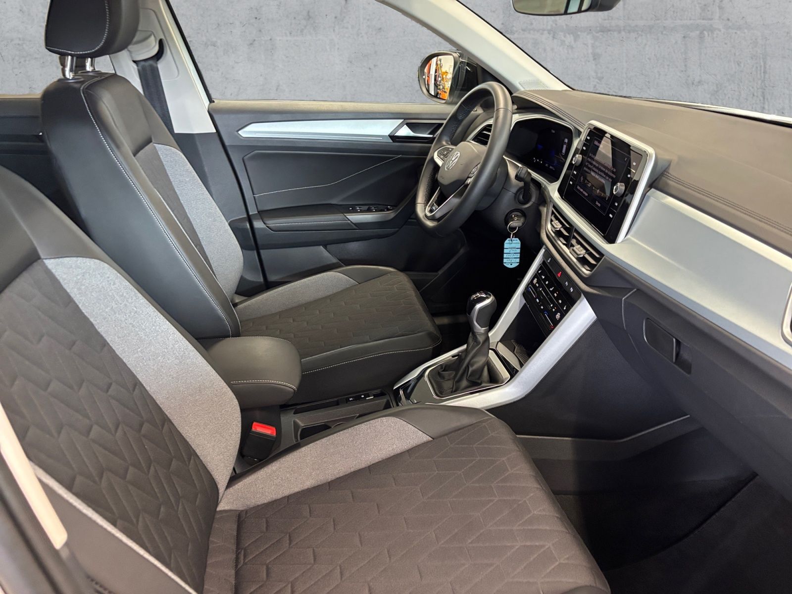 Volkswagen T-Roc - Bild 13