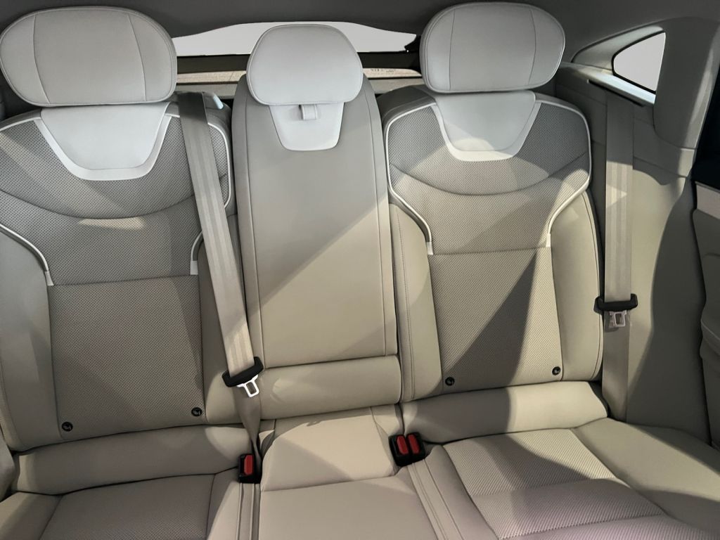 VOLVO ES90 Single Motor Ultra,Bowers &W,22 Zoll,Pilot VOLVO ES90 Single Motor Ultra,Bowers &W,22 Zoll,Pilot