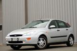 Ford Focus 1.6 Futura 2 Tüv 07/27 Klima - Ford Focus aus 2001: 1.6