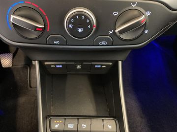 Hyundai i20 - 10