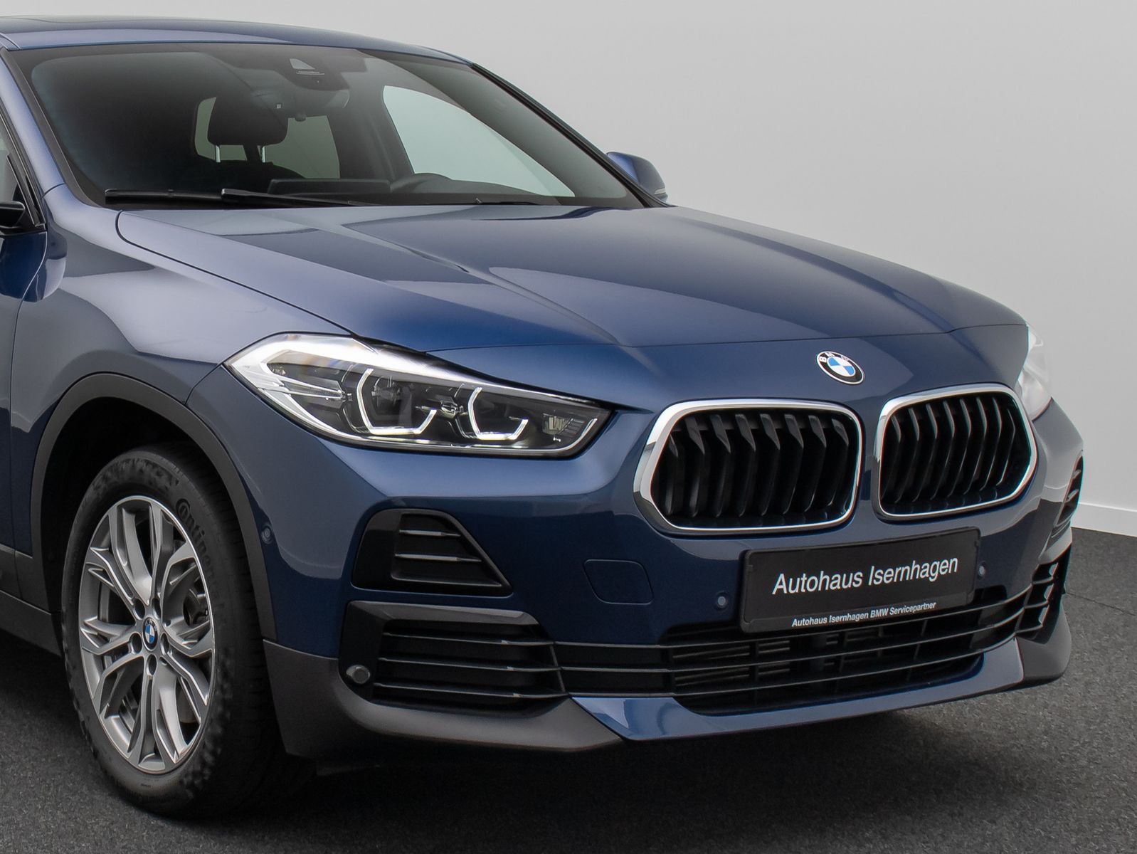 Fahrzeugabbildung BMW X2 sD20i Kamera HiFi Komfort DAB Panorama 18Zoll