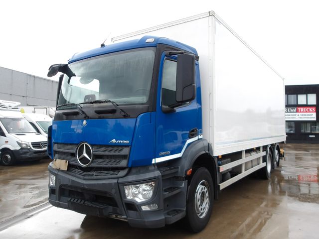 Mercedes-Benz Antos 2832 6x2 (051)