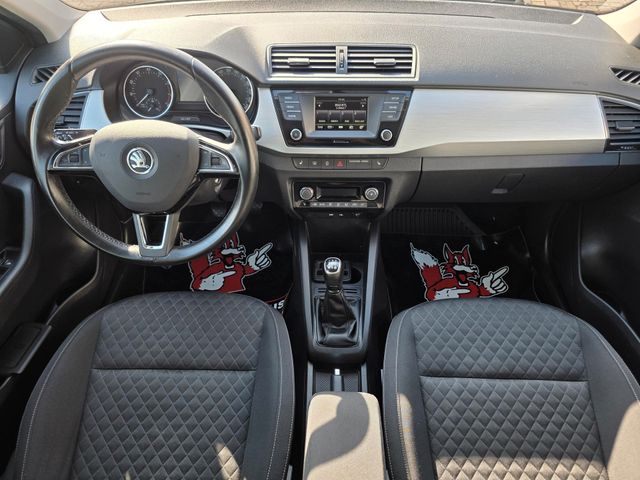 SKODA Fabia — Foto 17