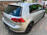 Volkswagen Golf VII 2.0 TDI,Highline,4Motion,B-Xenon,Leder - Volkswagen Golf mit Diesel-Antrieb: 4motion