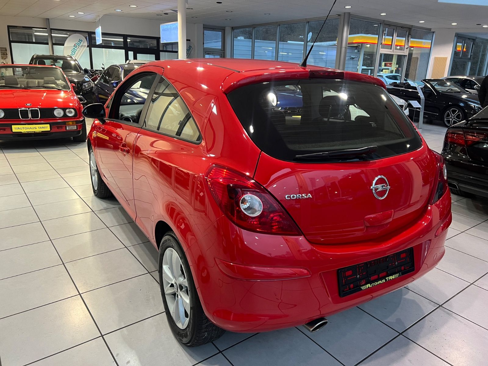Fahrzeugabbildung Opel Corsa D Energy *1.HAND *