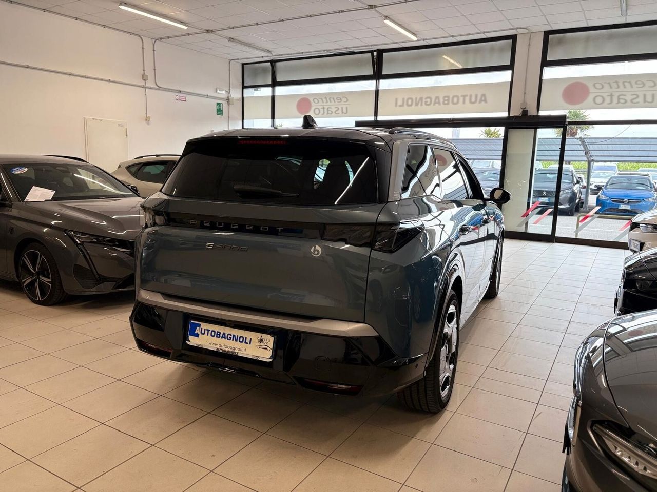 Peugeot 5008 GT EXCLUSIVE motore elettrico (73 k imagem 3