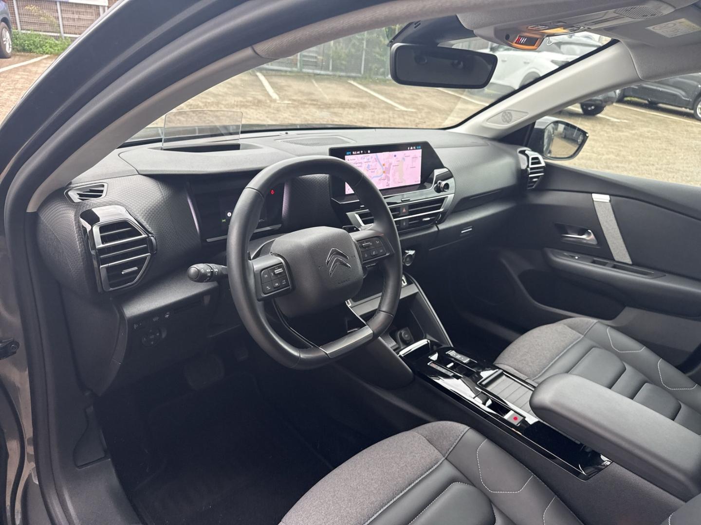 Citroën C4 Max HUD Navi Digitales Cockpit LED ACC Apple 