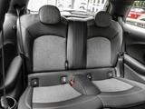 MINI Cooper SE TRIM M+RFK+NAVI+SPORTSITZ+KLIMAAUTO - weiße MINI Cooper SE