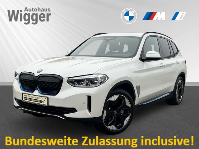 BMW iX3 Impressive/HUD/Panoramadach/Navigation/Leder