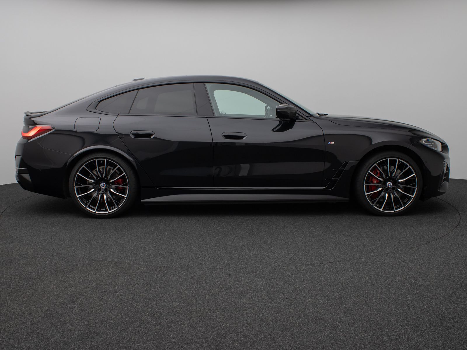 Fahrzeugabbildung BMW i4 M50 Gran Coupé Glasdach Kamera HUD H/K 20Zoll