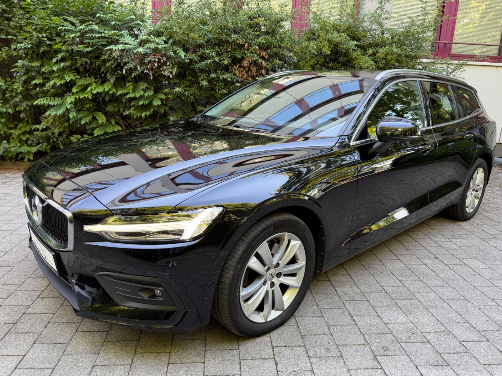Volvo V60 B4 1.Hd ACC CarPlay LED Memory Standhz. SHZ