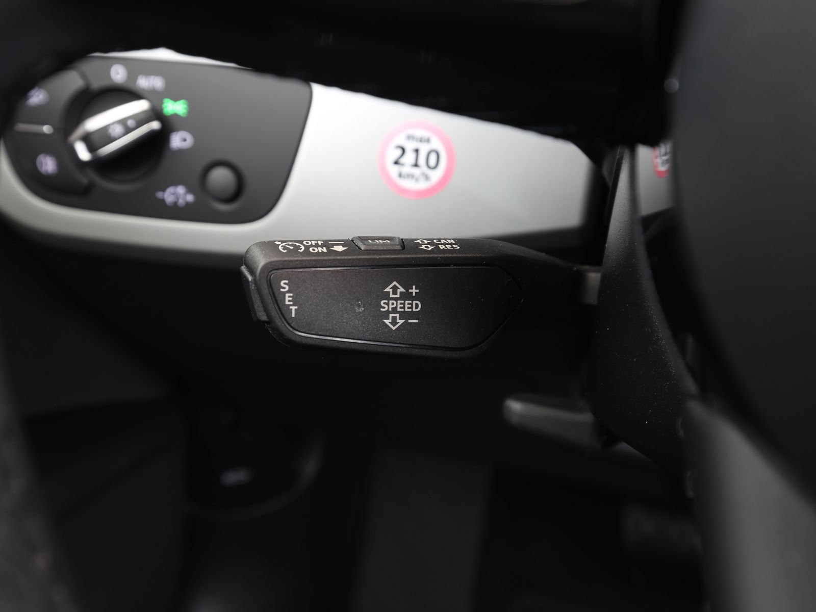 Audi A4 - Bild 14