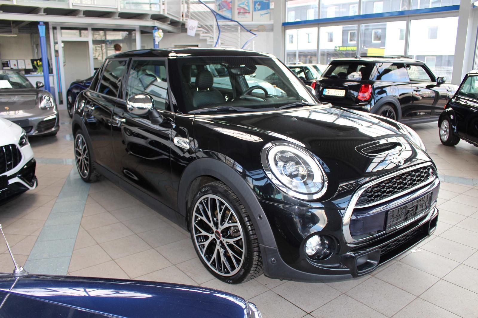 MINI COOPER S 5-türig , Leder, PGSD , JCW , 1.Hd
