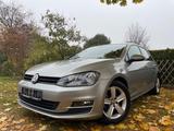 Volkswagen Golf VII DSG mit wenig KM - Sitzh. Klima PDC - Volkswagen Golf mit Benzin-Antrieb: Beige, Limousine