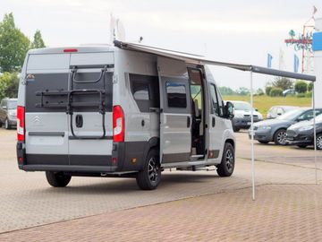 Bild 6 Mooveo VAN 63 EB Navi TV Solar Doppelbettumbau