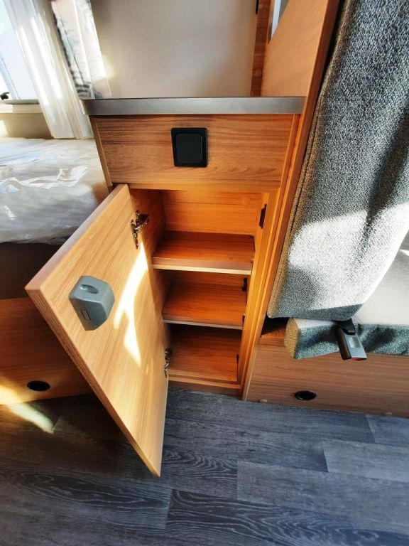 Fahrzeugabbildung Weinsberg CaraLoft 550 MF Verfüg./Sparen Sie 26.857,- €