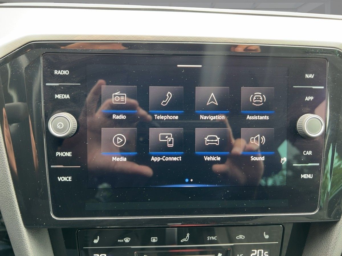 Volkswagen Passat Variant - Bild 12