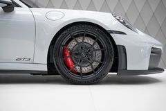 992 GT3 2025 GREY CHRONO LIFT CARBON