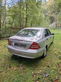 صورة 9 لـ 2004 Mercedes-BENZ C 180