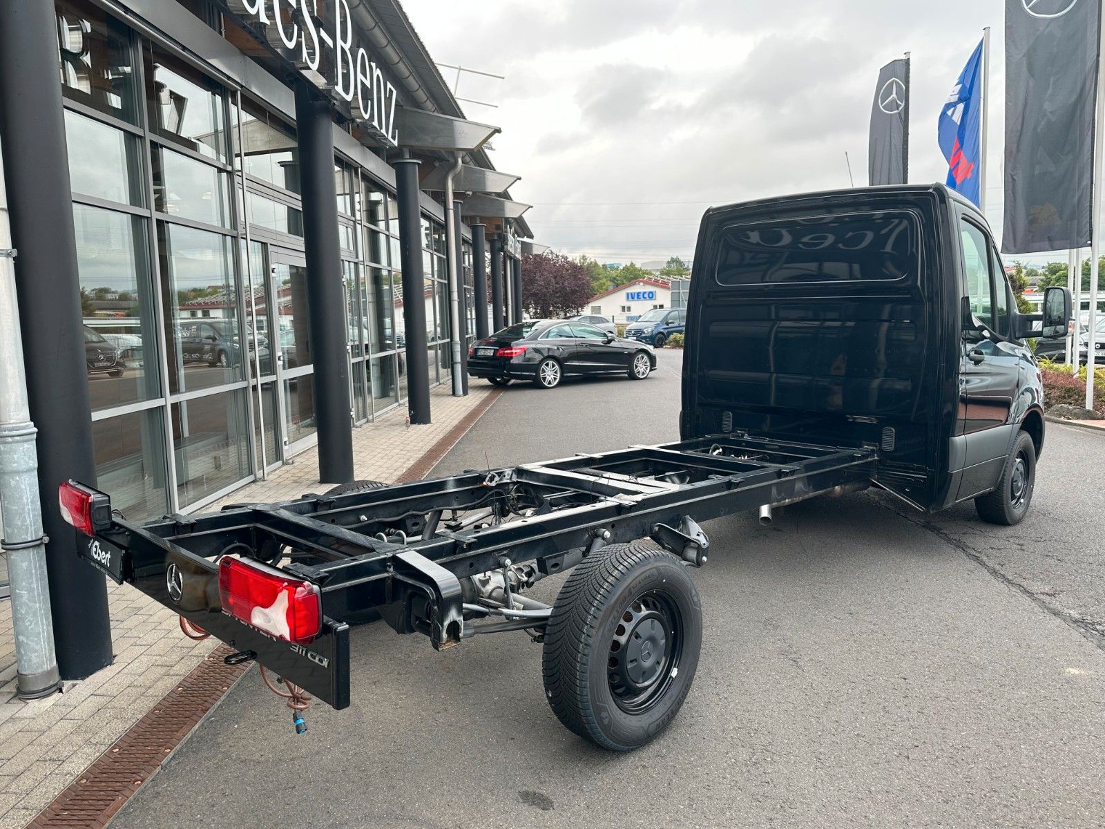 Fahrzeugabbildung Mercedes-Benz Sprinter 311 CDI 4325 Fahrgestell