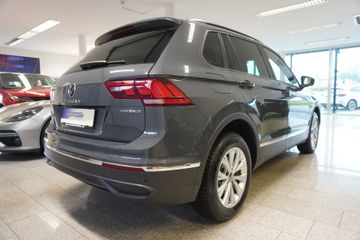 Volkswagen Tiguan - 5