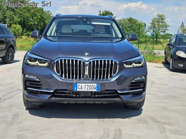 BMW X5 X5 xdrive25d Business auto - targa GA720D imagem 2