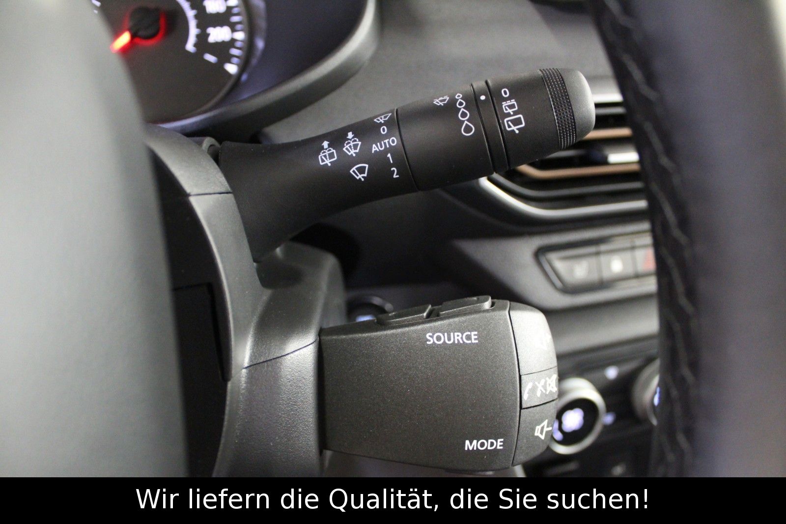 Fahrzeugabbildung Dacia Sandero Stepway Eco-G 100 Extreme+