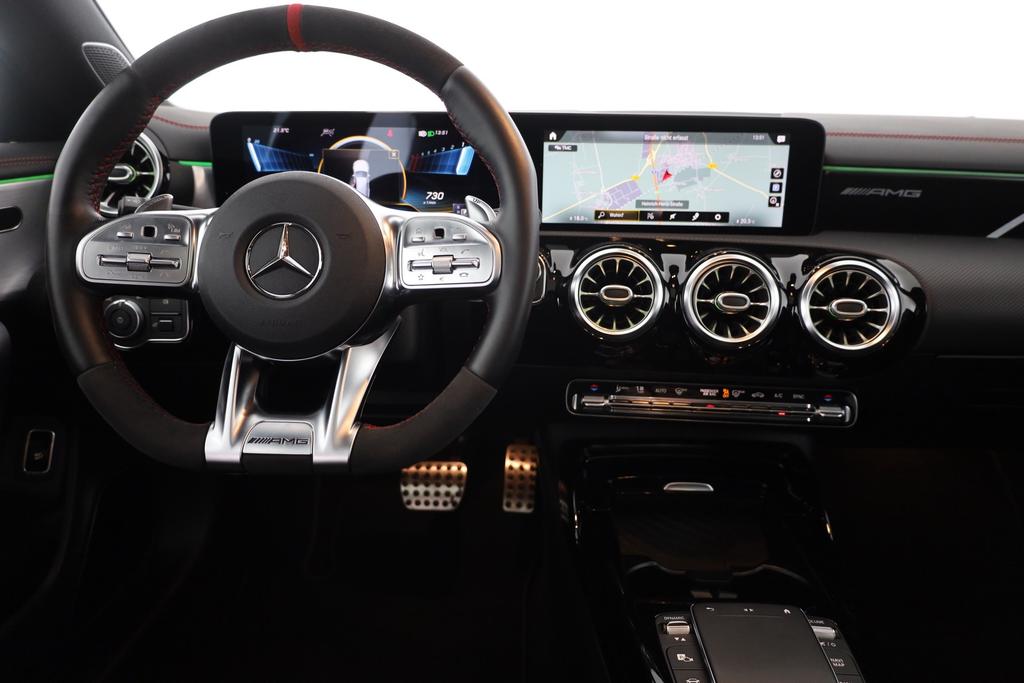 Mercedes-Benz CLA 45 AMG Shooting Brake