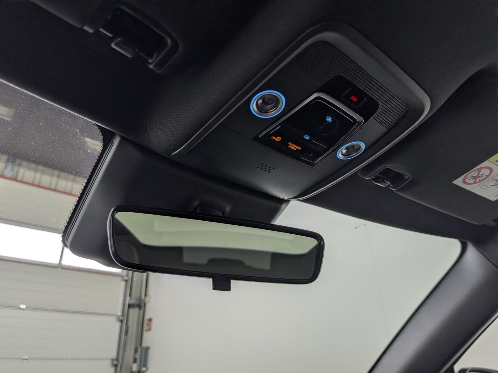 BYD ATTO 2  DM-i Boost Glasdach ACC LED – Bild 36