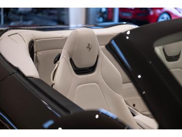 صورة مصغرة 21 لـ 2018 Ferrari PORTOFINO