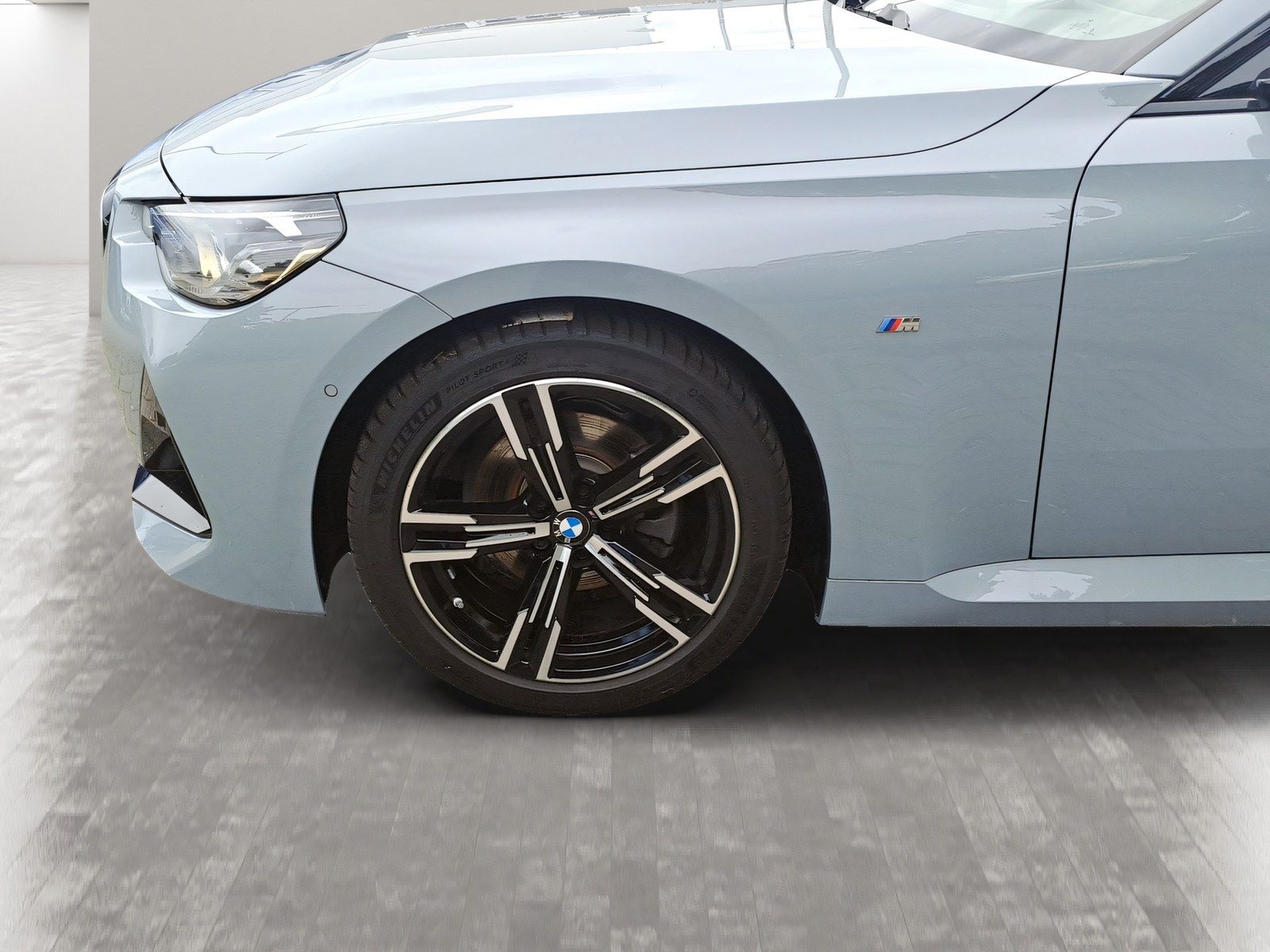 BMW 220 - Bild 13