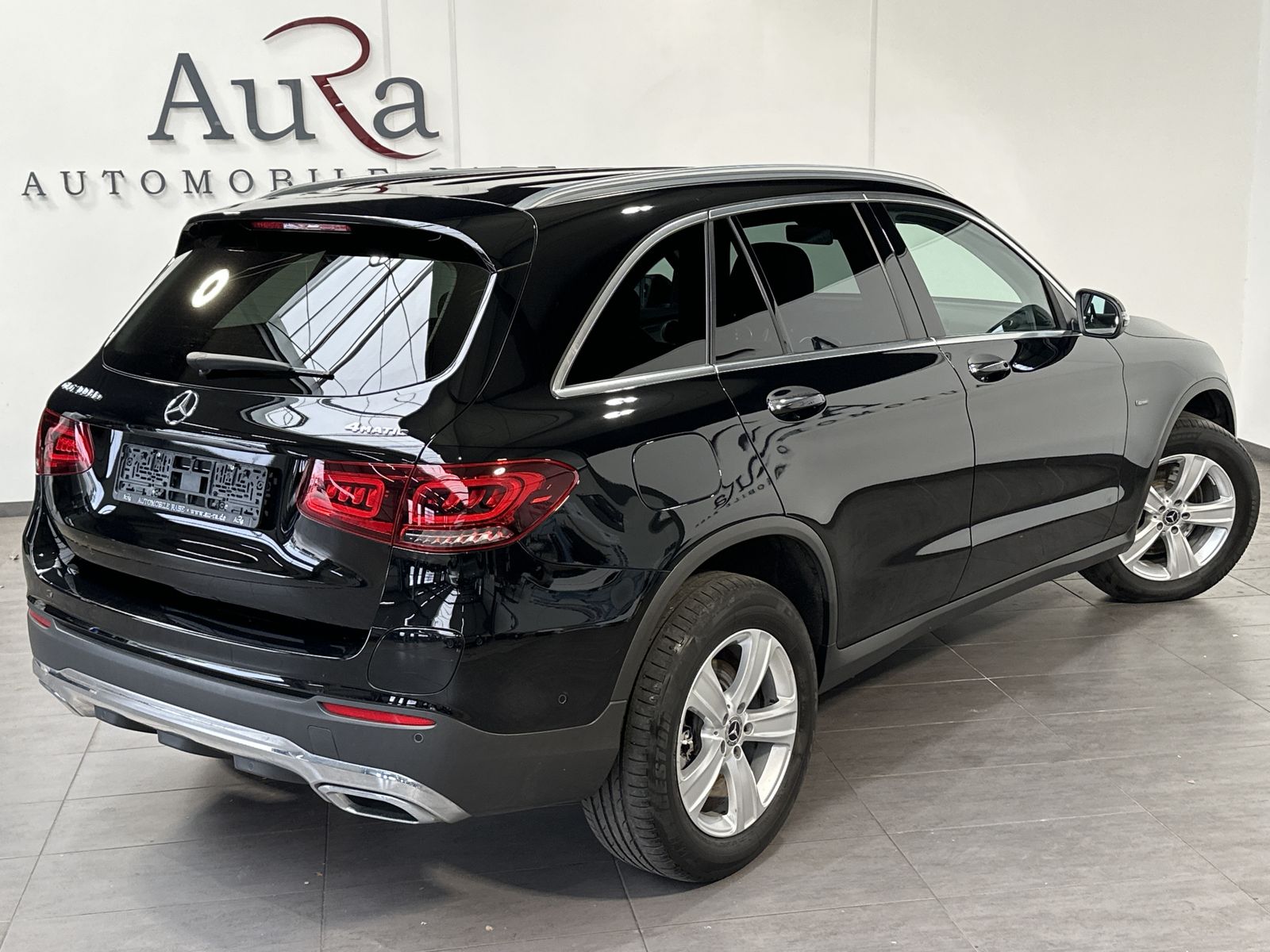 Fahrzeugabbildung Mercedes-Benz GLC 300de 4M Exclusive NAV+LED+KAMERA+CARPLAY+PP