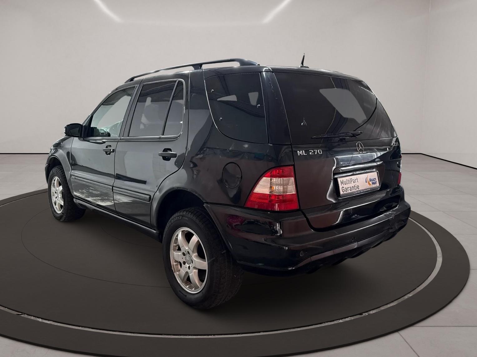 Mercedes-Benz ML270 2004 — photo 5