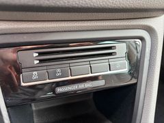 Fahrzeugabbildung Seat Alhambra Style 2.0 TDI 1.Hand AHK Tempom. Klima