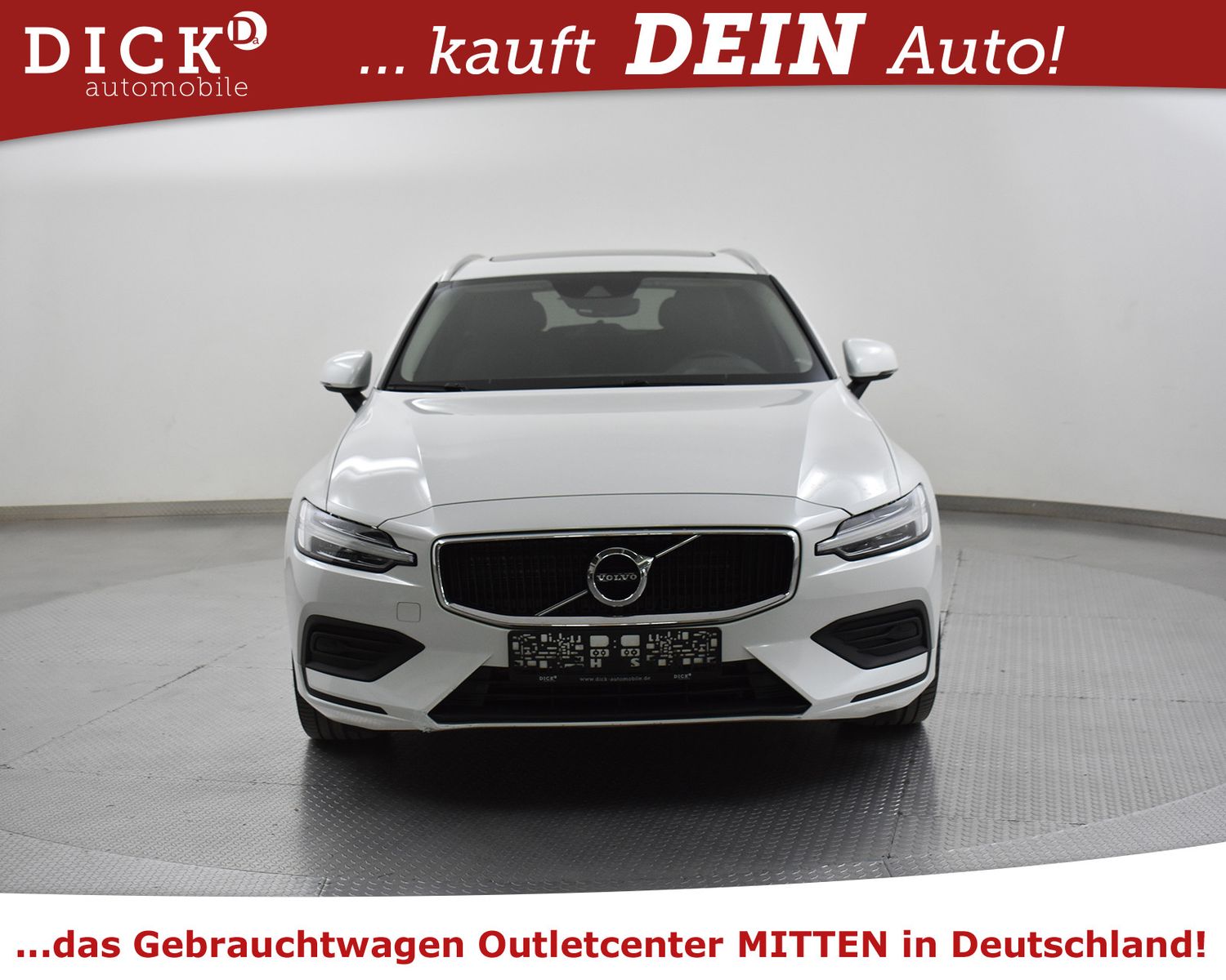 VOLVO V60 B4 Gear Moment Pro PANO+LED+SHZ+KAM+H&K+AHK+ - Image 3