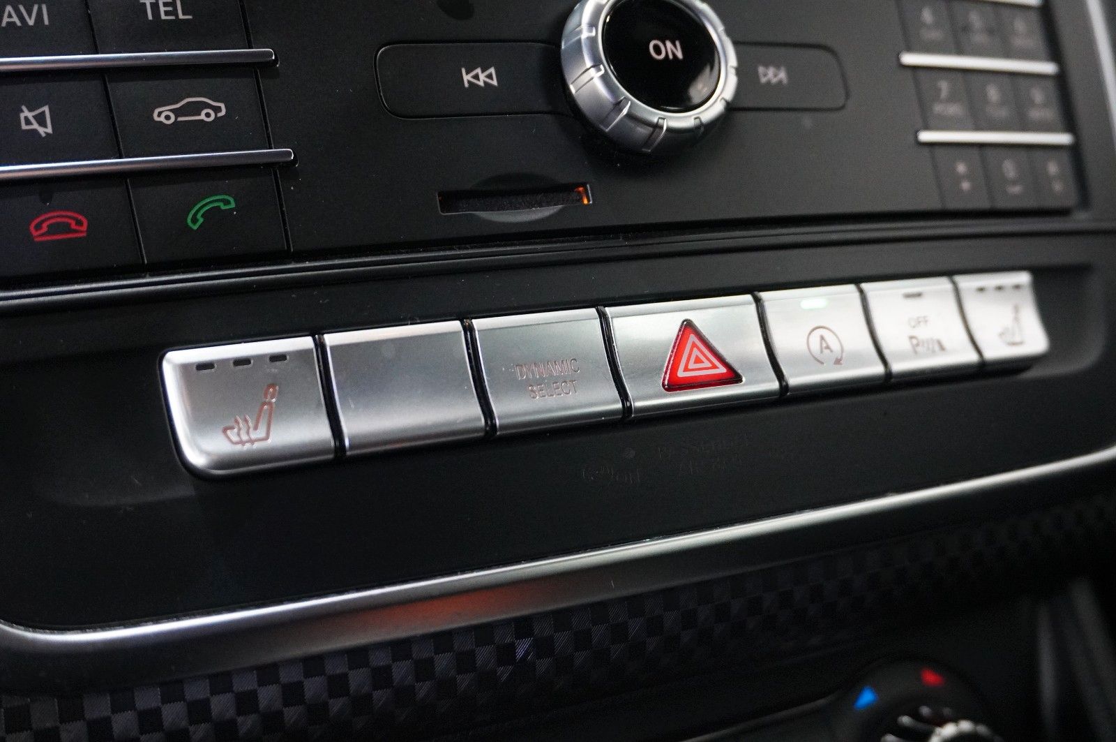 Fahrzeugabbildung Mercedes-Benz A 180 CDI URBAN KLIMA/SHZ/PDC/TEMP./SPORT/AHK