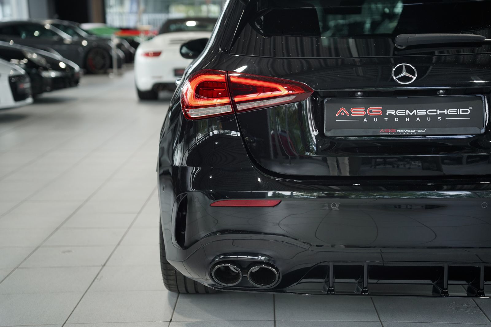 Mercedes Benz A 45 Amg