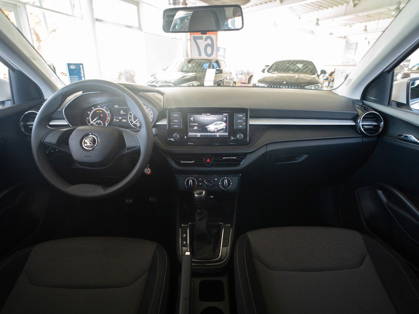 Fahrzeugabbildung SKODA Fabia Ambition KLIMA/DAB/SMARTLINK/LED/TEMPOMAT