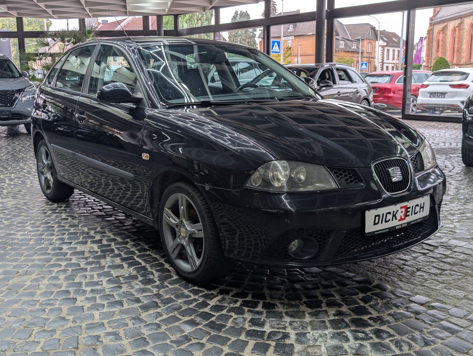Fahrzeugabbildung SEAT Ibiza 1.6 Sport Edition TÜV*KLIMA*16" ALU
