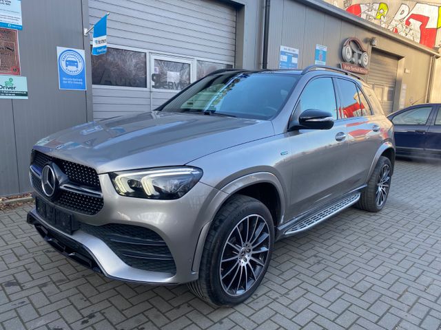 Mercedes-Benz GLE 350 de 4Matic / AMG line / Panorama Dach