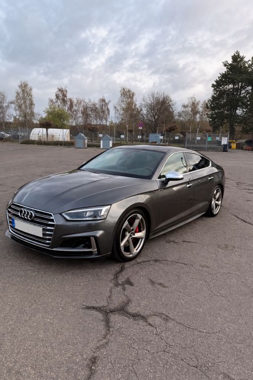 Image of Audi S5