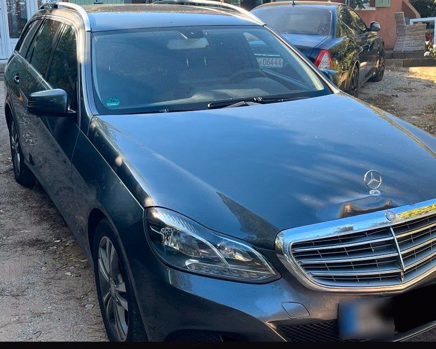 Mercedes-Benz E 200