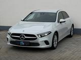 Mercedes-Benz A 180 d/LED/GARANTIE/KAMERA/SHZ/LEDER