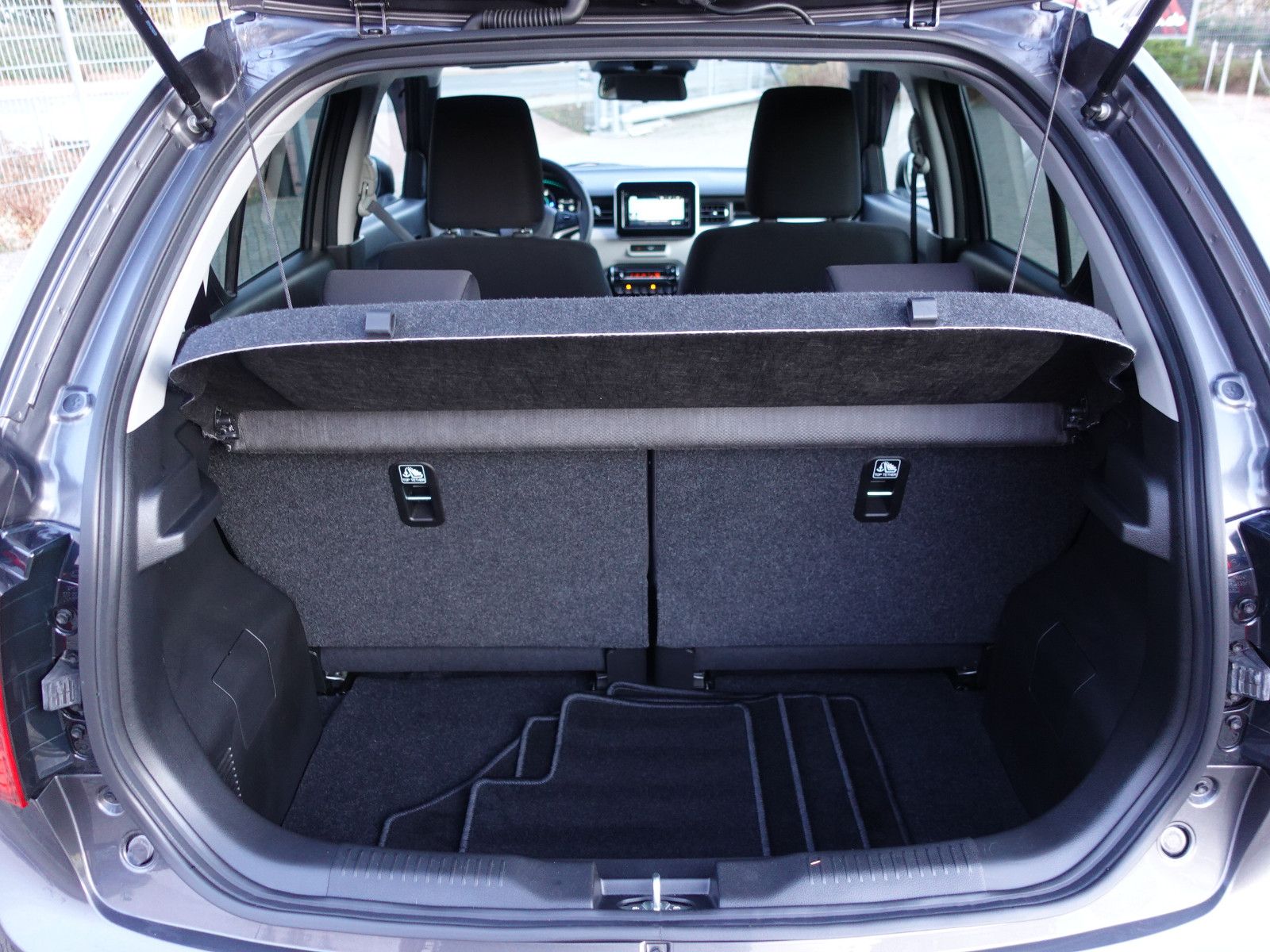 Fahrzeugabbildung Suzuki Ignis 1.2 DUALJET Comfort+ I. Hd RFK Navi App