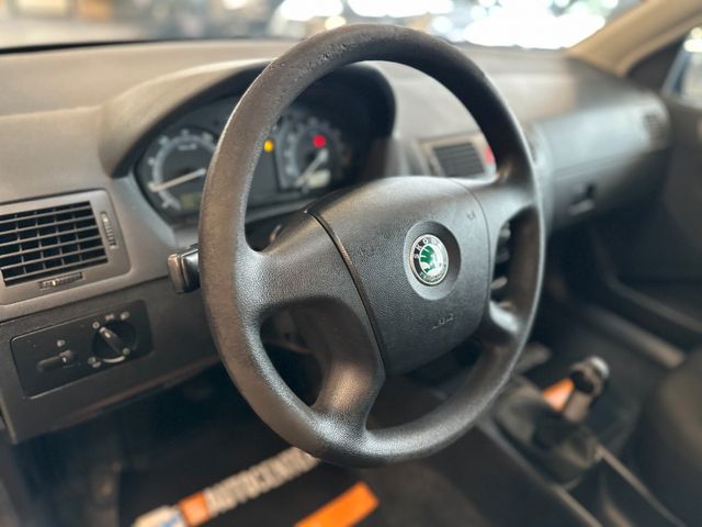 Skoda Fabia *KLIMA*AHK*TÜV: 327*Dachreling*