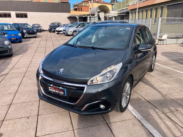 Peugeot 208 PureTech 82 5 porte Allure