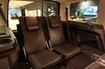 Land-Rover Discovery - 10